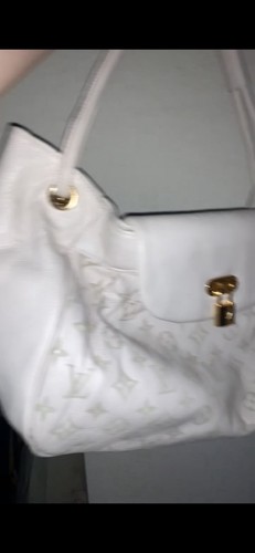 Louis vuitton monogram canvas - monogram,