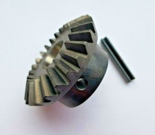 Langguth Zahnrad Kegelrad 24 Zähne Modul 2,5 Kegelzahnrad 1010.44.029 