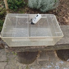 2 Stück Zuchtboxen für