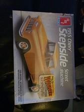 AMT/ERTL 1:25 #6004 1955 Chevy