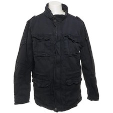 Tom Tompson, Safarijacke