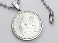 Münzanhänger mit Datum