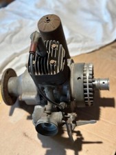 Motor zweitakt Marke unbekannt - siehe Fotos -