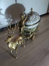 Bronze und Porzellan Kutsche