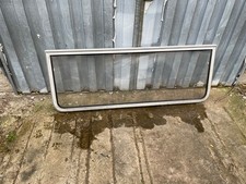 Wohnwagen Wilk Fenster