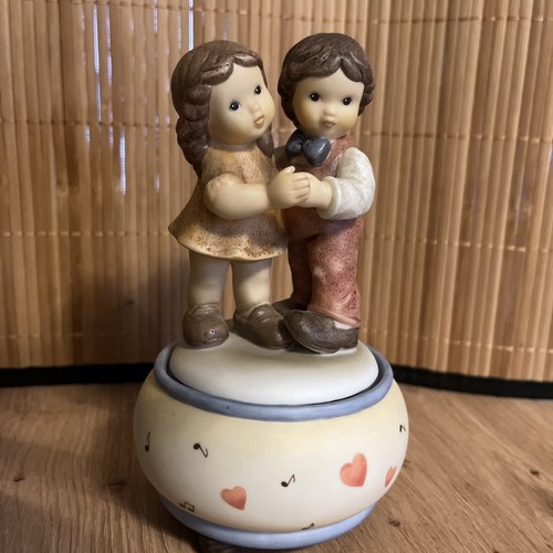 Goebel figur nina und - figur,