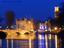 Foto A2 Athy in der Dämmerung