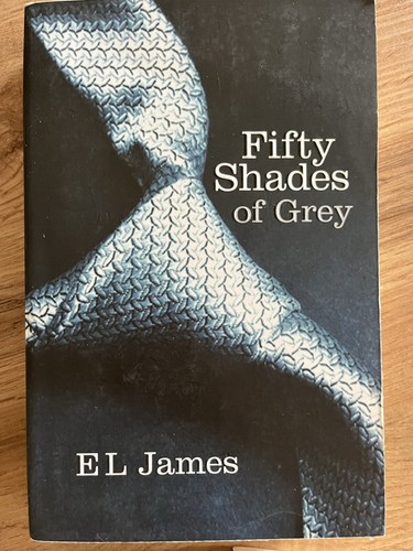 Fifty shades grey - e., l