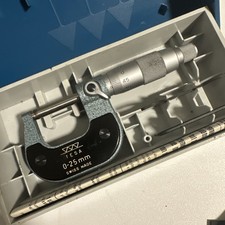 TESA MIKROMETER 0-25mm Swiss