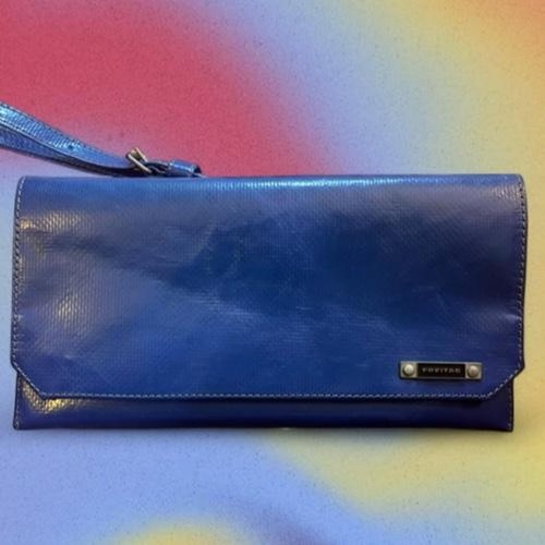 Freitag reference line - freitag, r114