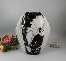 Eschenbach Porzellan, - Vase schwarz / weiß H. 24 cm.