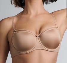 Marlies Dekkers Space Odyssey