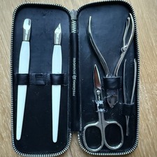 Pfeilring Solingen Maniküre