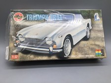 Modellautos Bausatz 1:32 Airfix Triumph TR4A in OVP