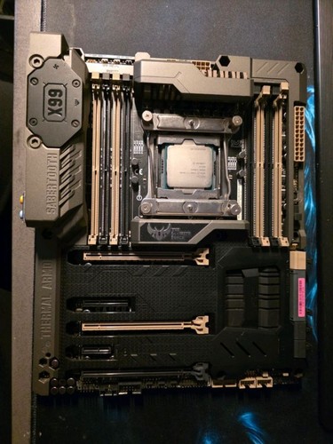 Asus sabertooth x99 atx - asus,