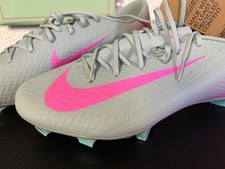 NIKE Fußballschuhe NEU Zoom