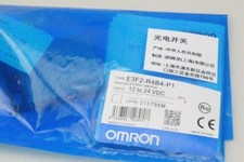 1PC New Omron E3F2-R4B4-P1