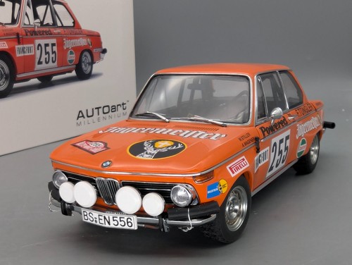Modellautos autoart - 1:18,