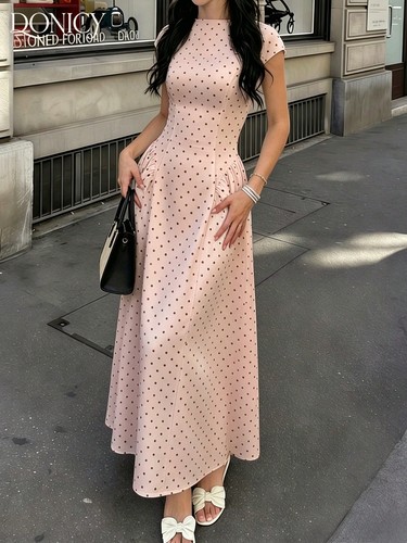 Elegantes gelbes maxikleid mit - gelbes,