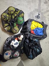 Fußball Training Zubehör + 10 TAKTISHOP Slalomstangen - Rasen