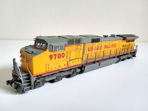 Kato union pacific c44 9w - pacific, ge