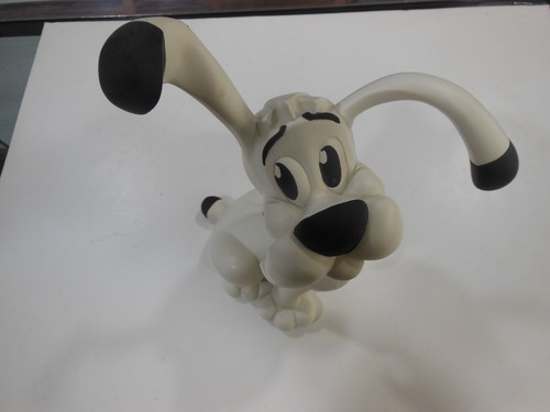 Idefix figure by - 1),