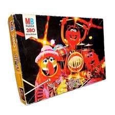 Vintage Muppets Puzzle 1977 MB