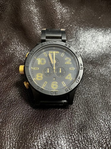 Nixon timepiece - 30,