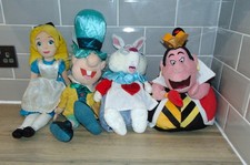 Disney Store Alice im Wunderland Alice, Verrückter Hutmacher, weißes Kaninchen, Herzkönigin