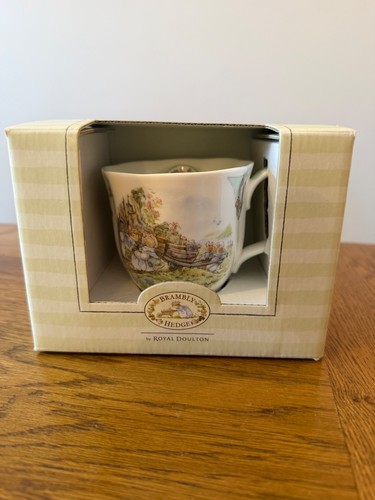 Vintage royal doulton brambly - vintage,