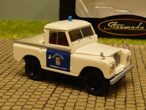 Brekina land rover 88 - brekina,