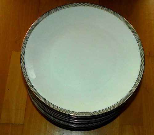 Essteller cremeweiß mit - 11,