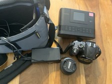 Spiegelreflex Kamera Nikon D3200 mit Objektiv DX AF-S Nikon 18-55 mm