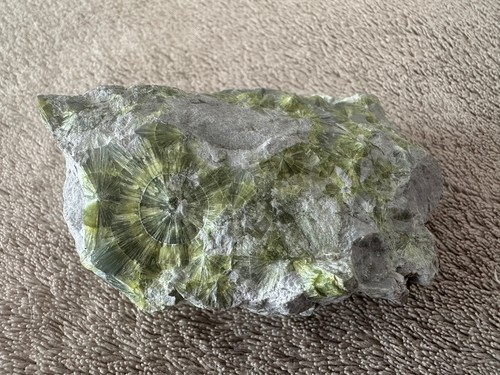 Mineral wavellit fundort - mineral:,