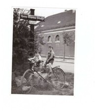 Foto Kinder auf ein Fahrrad