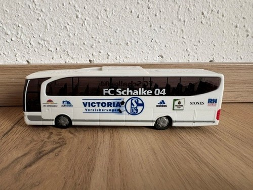 Mannschaftsbus schalke 04 - mannschaftsbus,