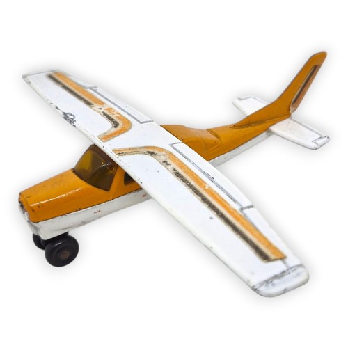 Matchbox skybusters cessna 210 - skybusters,