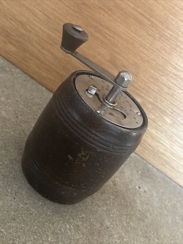 Alter pfeffermühle - alter,