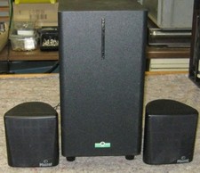 2 Magnat Boxen -Front Speaker- 2 Wege System-145802 + Subwoofer