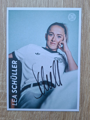 Lea schüller original - lea,