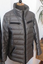 Madeleine, Daunenjacke, silber,  mit Stehkragen, Gr. 42, wie neu