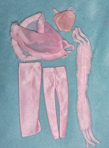 Barbie vintage kleidung pink - barbie,