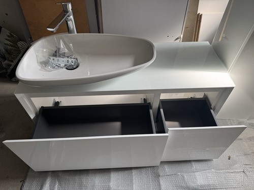 Waschbeckenset mit armatur - waschbeckenset,