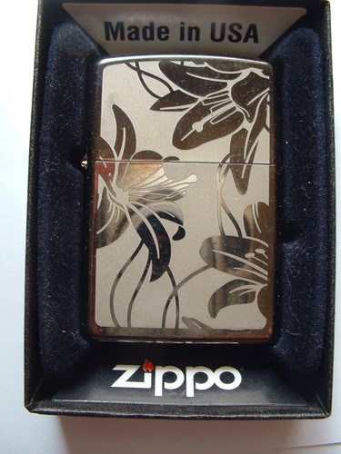 Zippo design pflanzenblüten - zippo, "pflanzenblüten"