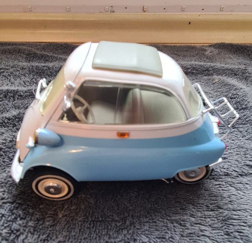 Bmw isetta 250 revell - bmw, 1:18