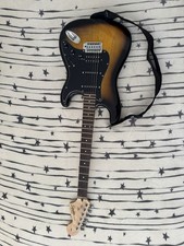 Squier Strat Affinity Series HSS - Sunburst(Fender)