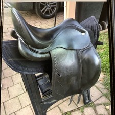 Ikonic Dressursattel 16,5 Zoll Evolution 