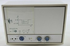 Honeywell Centra ZG 215 VN Kompaktregler Regler ZG215VN Steuerung Heizungsregler