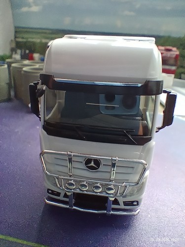 Herpa daimler trucks actros - daimler,