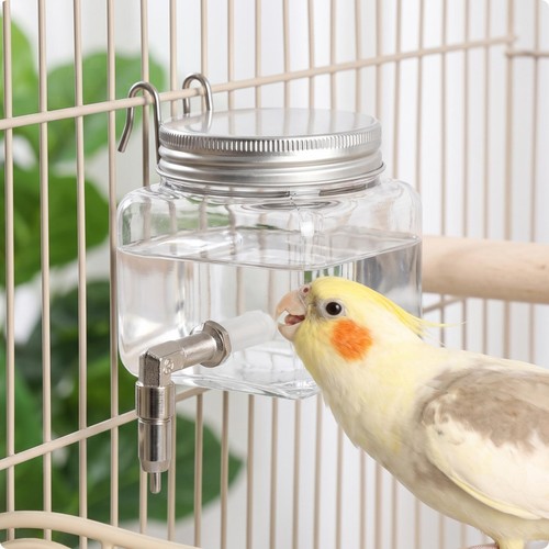Vogelwasserflasche mit